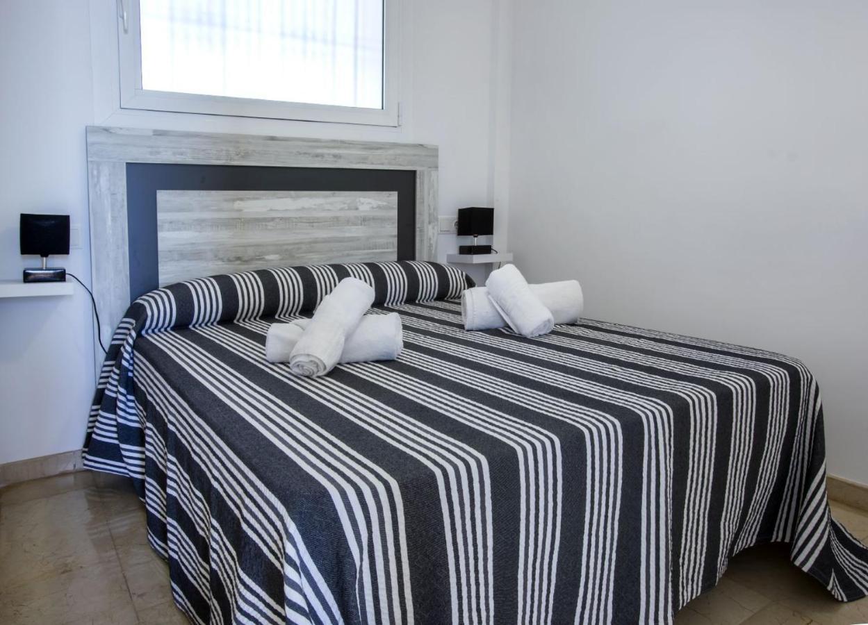 Apartamentos Fabiola I Calp Extérieur photo